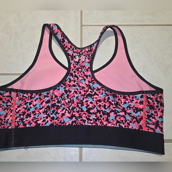 Under Armour Sports Bra Large - Picture 4 of 4